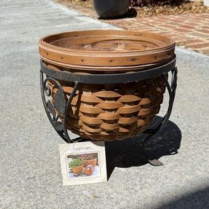 Longaberger Foliage handwoven Woven Basket with Black wrought Iron Stand